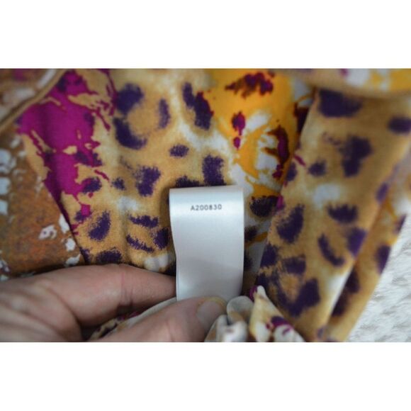 Simonton Says Women's Medium Pink Animal Print Ruffled Short Sleeve Blouse - Picture 12 of 12